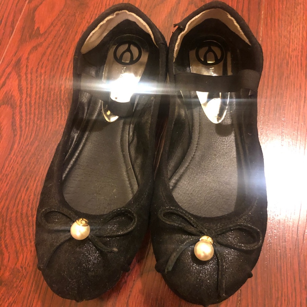Wishbone Collection Black Flats